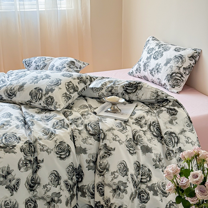 91家纺网 家纺一手货源 找家纺 2024新款全棉13370花卉款系列四件套 花期