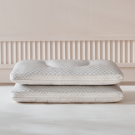 91家纺网 家纺一手货源 找家纺 （总）梵希良品家纺 2024新款冰丝凉豆豆软枕头护颈椎助睡眠枕芯