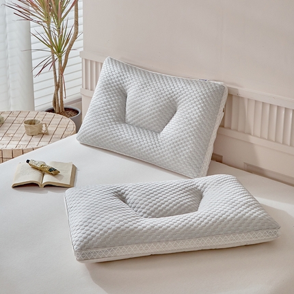 91家纺网 家纺一手货源 找家纺 （总）梵希良品家纺 2024新款冰丝凉豆豆软枕头护颈椎助睡眠枕芯