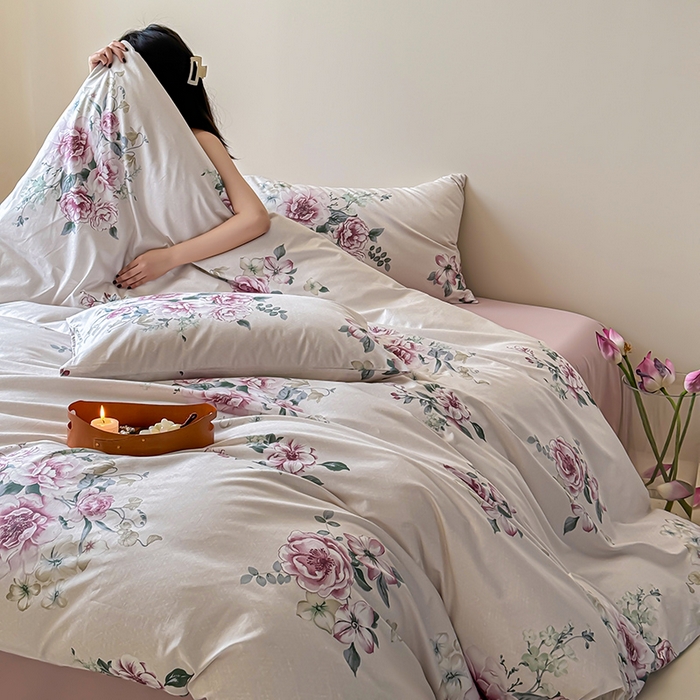 91家纺网 家纺一手货源 找家纺 2024新款全棉13370花卉款系列四件套 花云