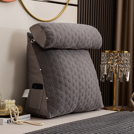 91家纺网 家纺一手货源 找家纺 （总）爱妮灵蚊帐 2024新款凉感丝头枕三角靠垫