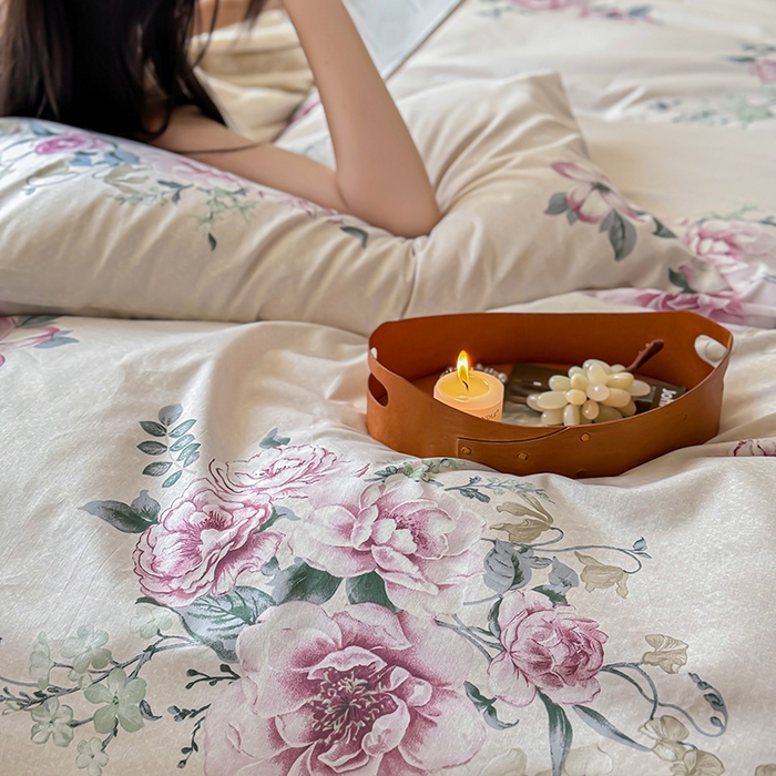 91家纺网 家纺一手货源 找家纺 2024新款全棉13370花卉款系列四件套 花云