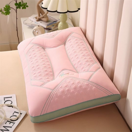 91家纺网 家纺一手货源 找家纺 （总）煌朝 2024新款梅乐面包扭花枕