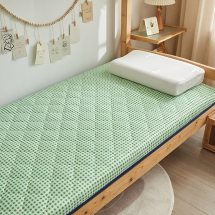 91家纺网 家纺一手货源 找家纺 羽涵家纺 2024新款10A抗菌10A抗菌磨毛彩虹绵印花棉花床垫-学生单边款 单边-绿小格