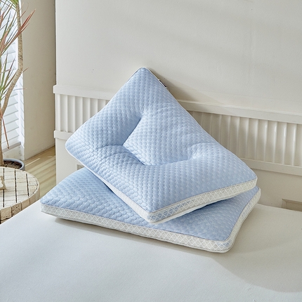 91家纺网 家纺一手货源 找家纺 梵希良品家纺 2024新款冰丝凉豆豆软枕头护颈椎助睡眠枕芯 冰豆豆定型-蓝色中枕48x74cm/只