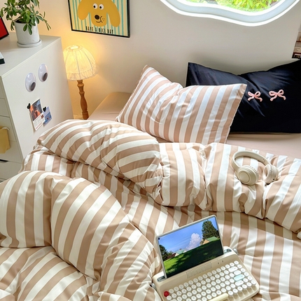 91家纺网 家纺一手货源 找家纺 （总）阿曼达 2024新款ins博主风奶fufu软fufu水洗m法式奶油风氛围感波点条纹格子四件套