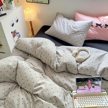 91家纺网 家纺一手货源 找家纺 （总）阿曼达 2024新款ins博主风奶fufu软fufu水洗m法式奶油风氛围感波点条纹格子四件套