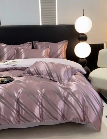 91家纺网 家纺一手货源 找家纺 莱欧纳家纺 2025新款轻奢欧式提花四件套 爱情牵线-紫