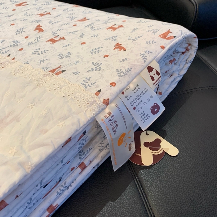 91家纺网 家纺一手货源 找家纺 奈萝 2024新款法式花边针织夏被春秋被 小狐狸