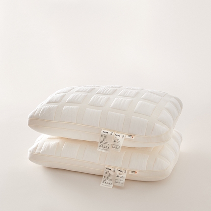 贵夫人 2024新款A类奶呼超柔针织吨吨面包枕枕头枕芯 奶油白48*74cm/只