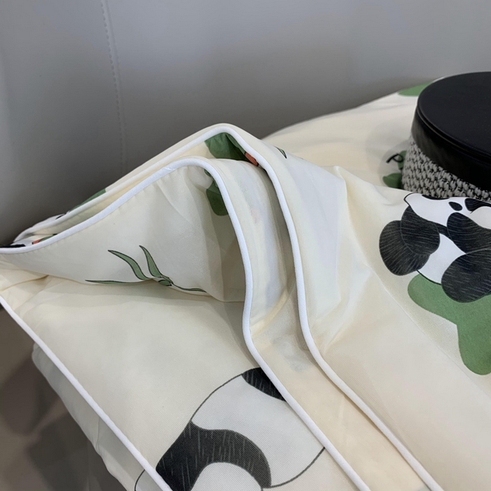 91家纺网 家纺一手货源 找家纺 奈萝家纺 2024新款A类凉感丝小凉皮夏被可机洗夏被新品空调被小熊猫