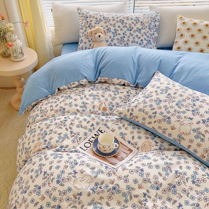 91家纺网 家纺一手货源 找家纺 氧家 2024新款水洗棉华夫格泡泡纱四件套 洛丽塔蓝