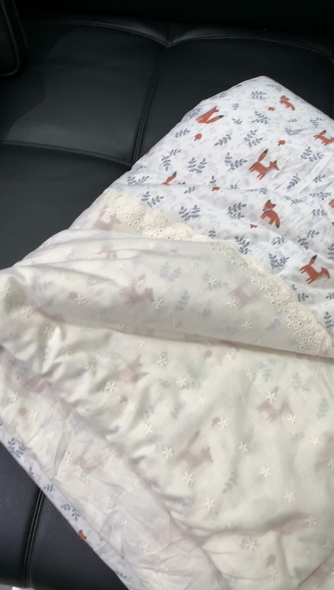 91家纺网 家纺一手货源 找家纺 奈萝 2024新款法式花边针织夏被春秋被 小狐狸