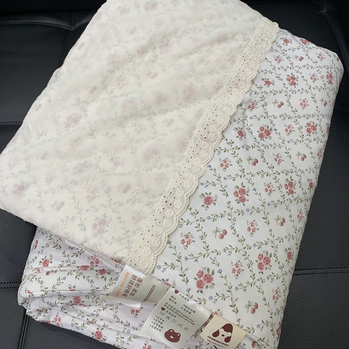 91家纺网 家纺一手货源 找家纺 奈萝 2024新款法式花边针织夏被春秋被 樱桃