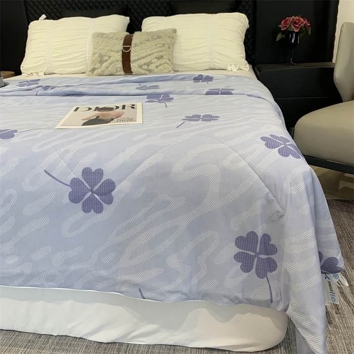 91家纺网 家纺一手货源 找家纺 奈萝家纺 2024新款A类凉感丝小凉皮夏被可机洗夏被新品空调被四叶草