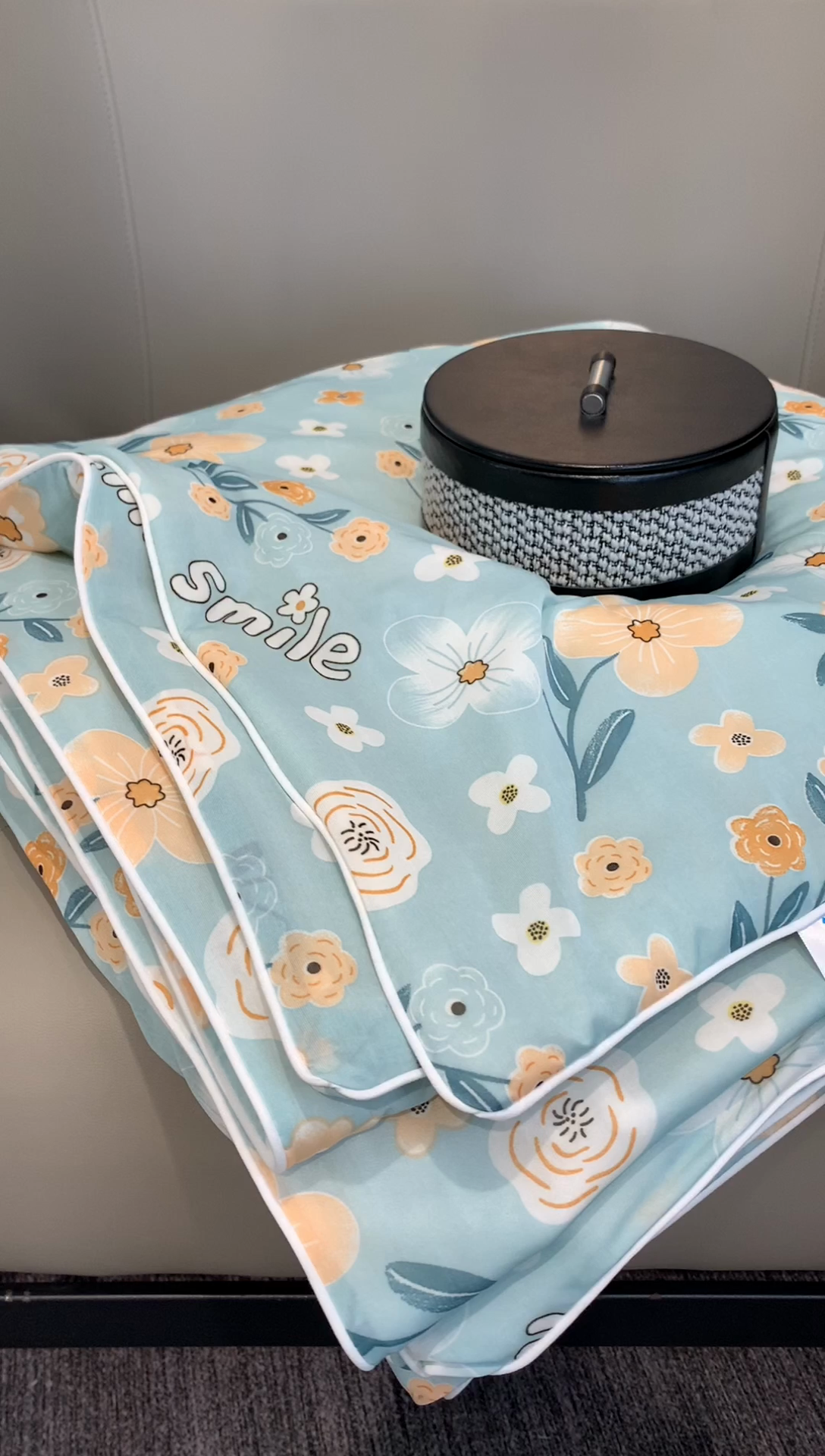 91家纺网 家纺一手货源 找家纺 奈萝家纺 2024新款A类凉感丝小凉皮夏被可机洗夏被新品空调被碎花系