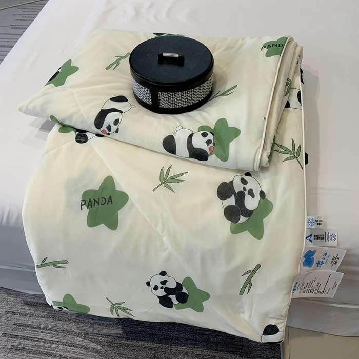 91家纺网 家纺一手货源 找家纺 奈萝家纺 2024新款A类凉感丝小凉皮夏被可机洗夏被新品空调被小熊猫