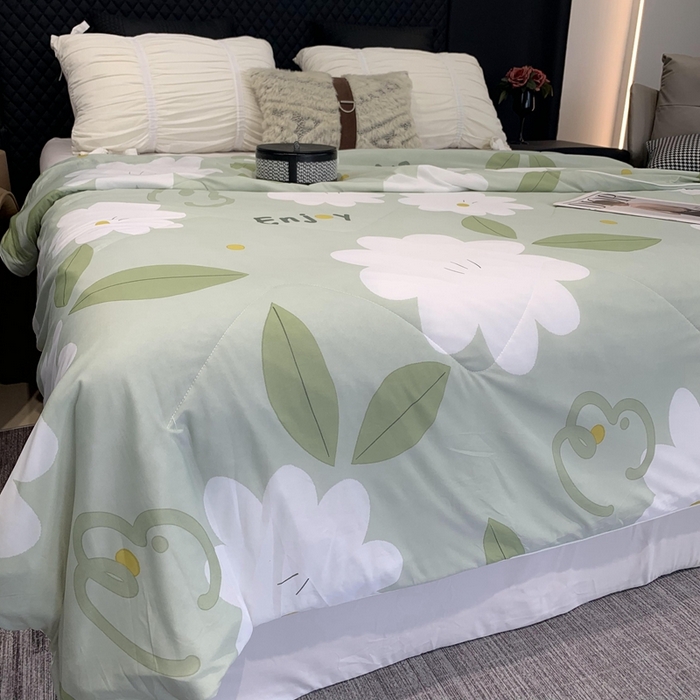 91家纺网 家纺一手货源 找家纺 奈萝家纺 2024新款A类凉感丝小凉皮夏被可机洗夏被新品空调被小苍梨