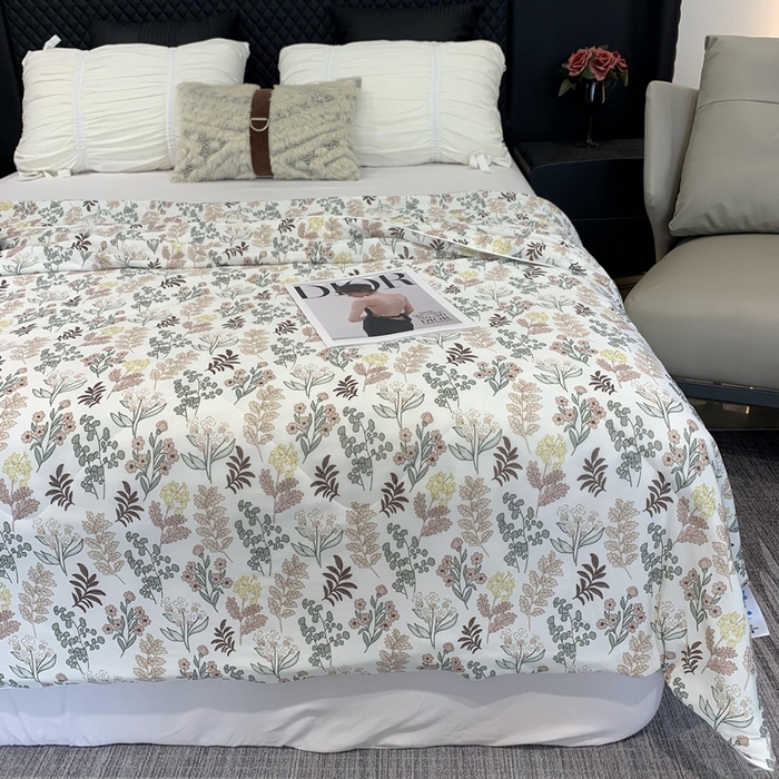 91家纺网 家纺一手货源 找家纺 奈萝家纺 2024新款A类凉感丝小凉皮夏被可机洗夏被新品空调被桔梗