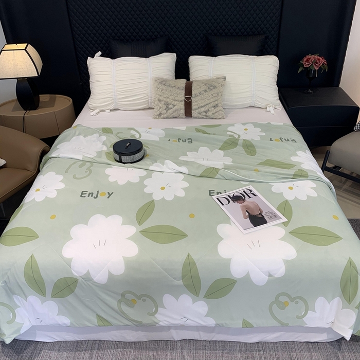 91家纺网 家纺一手货源 找家纺 奈萝家纺 2024新款A类凉感丝小凉皮夏被可机洗夏被新品空调被小苍梨