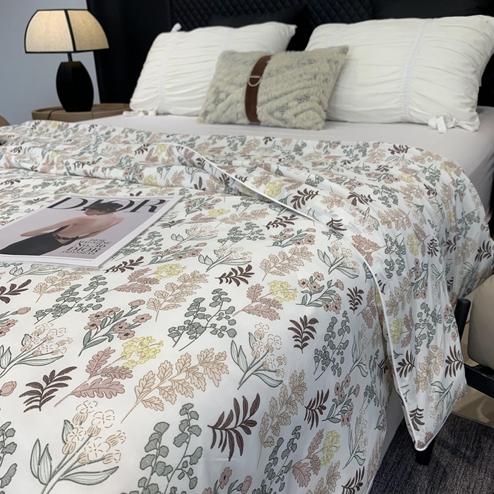 91家纺网 家纺一手货源 找家纺 奈萝家纺 2024新款A类凉感丝小凉皮夏被可机洗夏被新品空调被桔梗