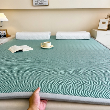 91家纺网 家纺一手货源 找家纺 （总）孩子王家纺 2024新款包边工艺凉席地垫打地铺神器