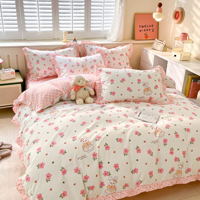 91家纺网 家纺一手货源 找家纺 上尚居 2024直播爆款卡通小清新韩版花边公主风水洗棉磨毛四件套 花丛小兔