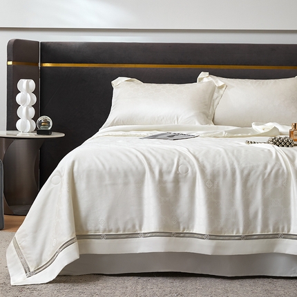 91家纺网 家纺一手货源 找家纺 纪梵茜 2025新款奥地利天丝夏被四件套莱赛尔天丝夏凉被 艾丽莎米白