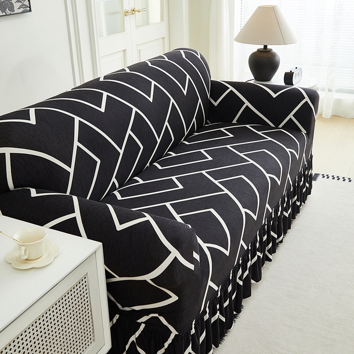 91家纺网 家纺一手货源 找家纺 逐日沙发套 2024新款牛奶丝印花裙摆沙发套     印花 裙摆-迷宫