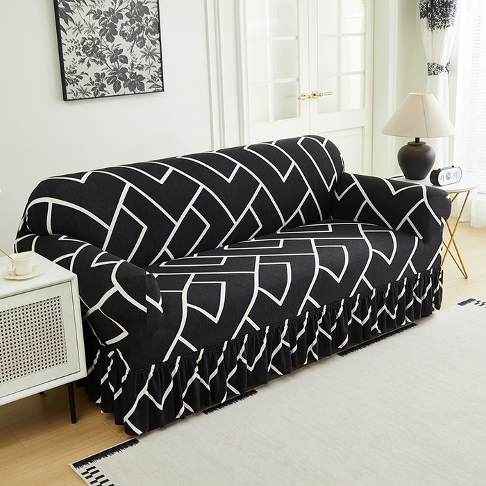 91家纺网 家纺一手货源 找家纺 逐日沙发套 2024新款牛奶丝印花裙摆沙发套     印花 裙摆-迷宫