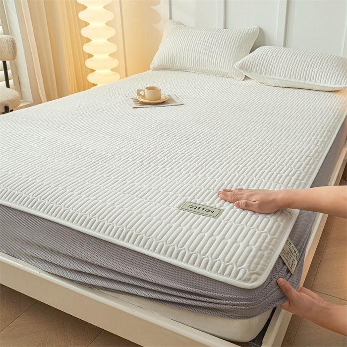 91家纺网 家纺一手货源 找家纺 3C 2024新款A类全棉水洗棉大豆夹棉防水床笠-网忆  云朵白