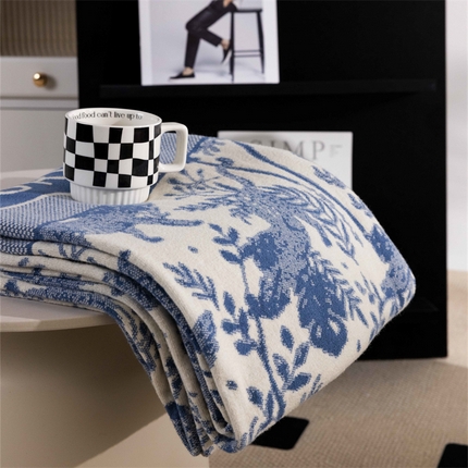 91家纺网 家纺一手货源 找家纺 暖绵绵家纺 2025新款轻奢气质时尚兔绒纱针织毯-布森 布森-宝蓝