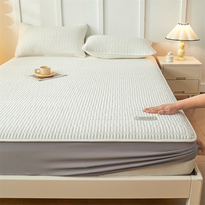 91家纺网 家纺一手货源 找家纺 3C 2024新款A类全棉水洗棉大豆夹棉防水床笠-网忆  云朵白