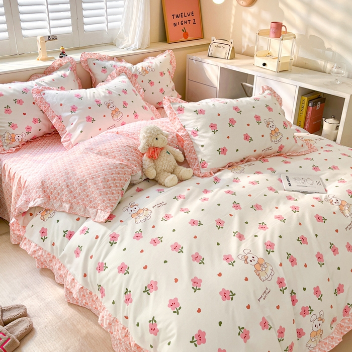 91家纺网 家纺一手货源 找家纺 上尚居 2024直播爆款卡通小清新韩版花边公主风水洗棉磨毛四件套 花丛小兔