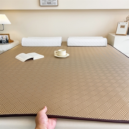 91家纺网 家纺一手货源 找家纺 孩子王家纺 2024新款包边工艺凉席地垫打地铺神器 饼干花咖-小包边