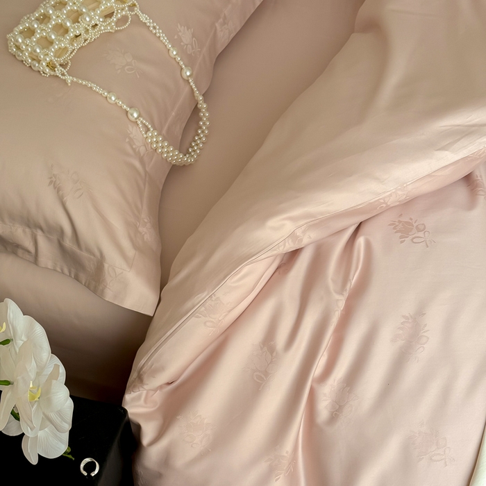 91家纺网 家纺一手货源 找家纺 云栖家居 2024全棉提花A类四件套 公主捧花-粉