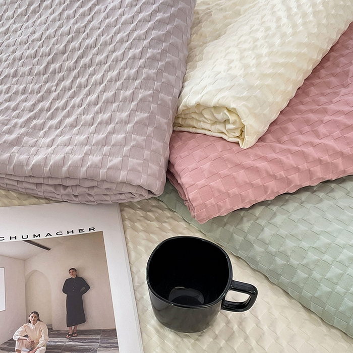 91家纺网 家纺一手货源 找家纺 （总）梦舒羽 2025新款魔方格泡泡大提花床单华夫格床垫保护套床护垫