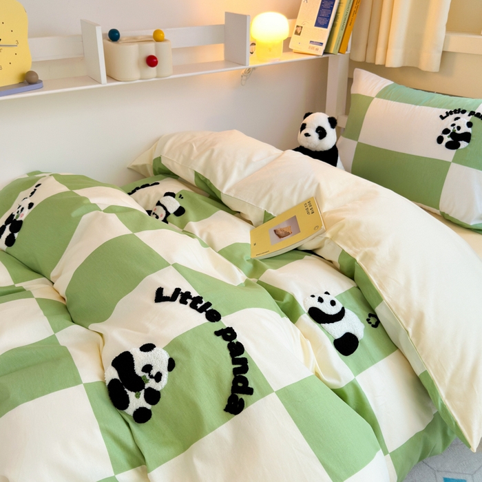 91家纺网 家纺一手货源 找家纺 锦觅 2024新款学生季全棉小清新绣花时尚复古卡通三件套四件套 调皮国宝