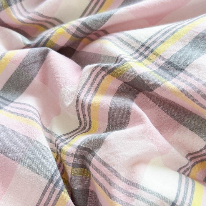 91家纺网 家纺一手货源 找家纺 晚依家纺 2024新款全棉色织水洗棉宽边断角四件套 幸福恋曲-粉