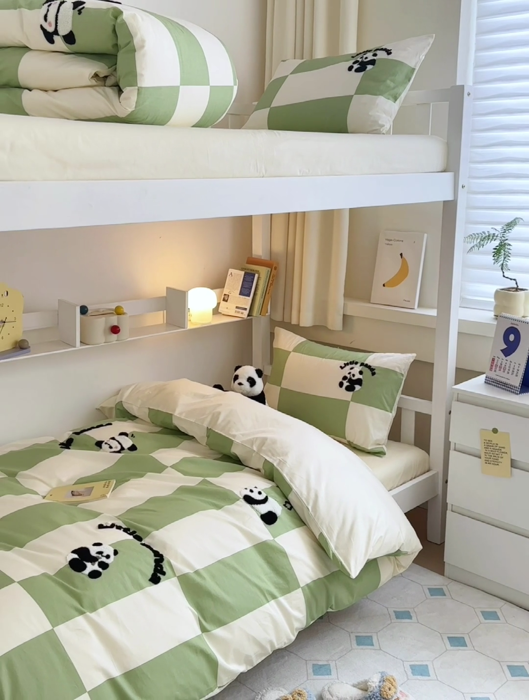 91家纺网 家纺一手货源 找家纺 锦觅 2024新款学生季全棉小清新绣花时尚复古卡通三件套四件套 调皮国宝