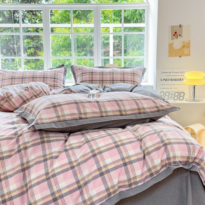 91家纺网 家纺一手货源 找家纺 晚依家纺 2024新款全棉色织水洗棉宽边断角四件套 幸福恋曲-粉