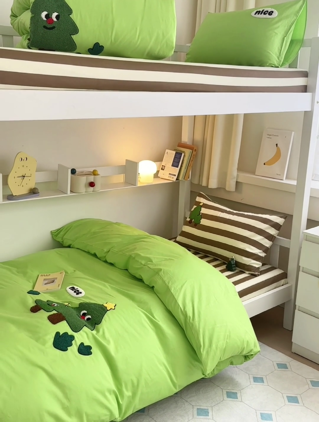 91家纺网 家纺一手货源 找家纺 锦觅 2024新款学生季全棉小清新绣花时尚复古卡通三件套四件套 摇钱树