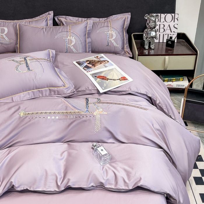 91家纺网 家纺一手货源 找家纺 艾迪尚家纺 2025新款120S刺绣长绒棉四六件套 时尚紫