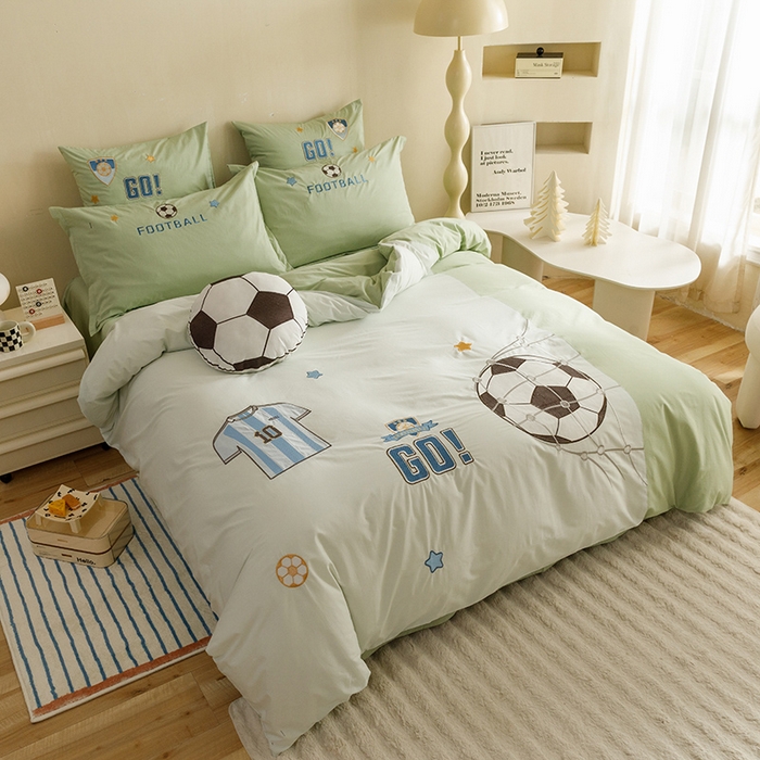 91家纺网 家纺一手货源 找家纺 （总）绒梦里 2025款A类全棉40s水洗棉贴布绣花四件套儿童三件套上下铺床套件-足球系列