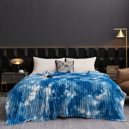 璐维斯家纺 2025款仿兔毛绒大抽条艺术扎染休闲毯子 牛奶绒 法莱绒毛毯 盖毯 跨境 外贸 直播 电商专供 天空蓝