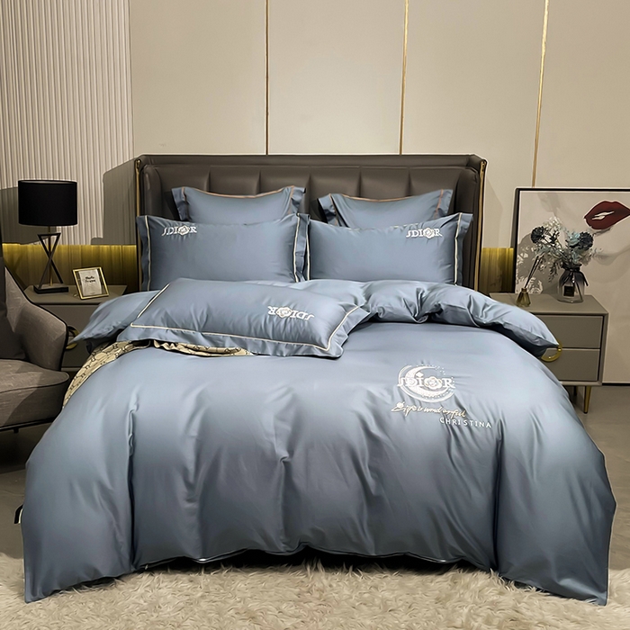 91家纺网 家纺一手货源 找家纺 艾迪尚家纺 2025新款120S刺绣长绒棉四六件套 山茶花-绅士灰