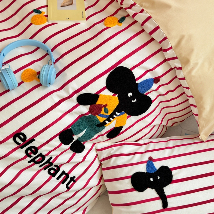 91家纺网 家纺一手货源 找家纺 锦觅 2024新款学生季全棉小清新绣花时尚复古卡通三件套四件套 所象披靡