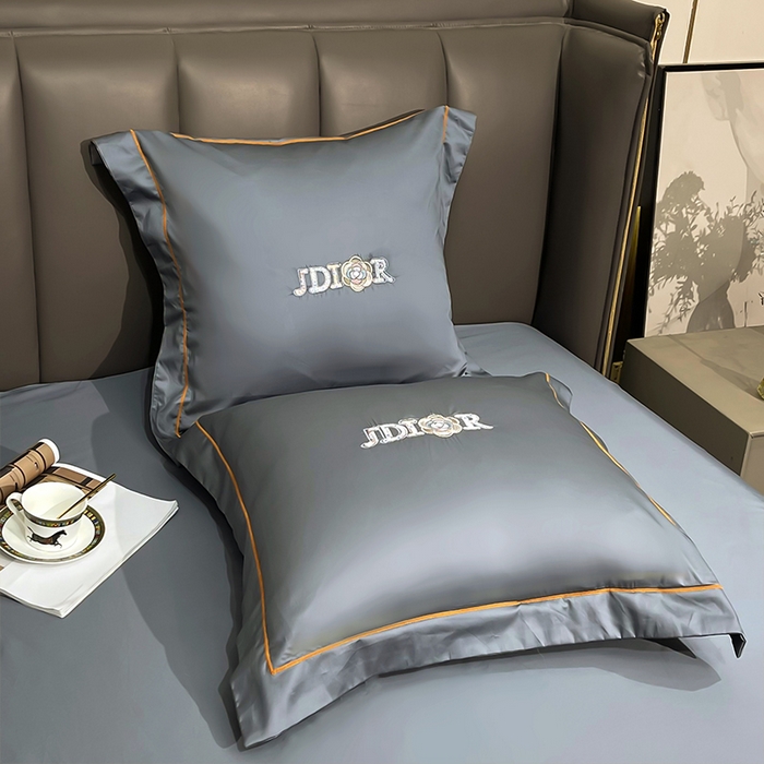 91家纺网 家纺一手货源 找家纺 艾迪尚家纺 2025新款120S刺绣长绒棉单被套 山茶花-绅士灰