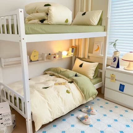 91家纺网 家纺一手货源 找家纺 （总）锦觅 2024新款学生季全棉小清新绣花时尚复古卡通三件套四件套