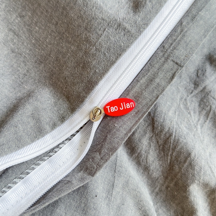 91家纺网 家纺一手货源 找家纺 晚依家纺 2025新款全棉色织水洗棉宽边断角四件套 小幸运-橙灰